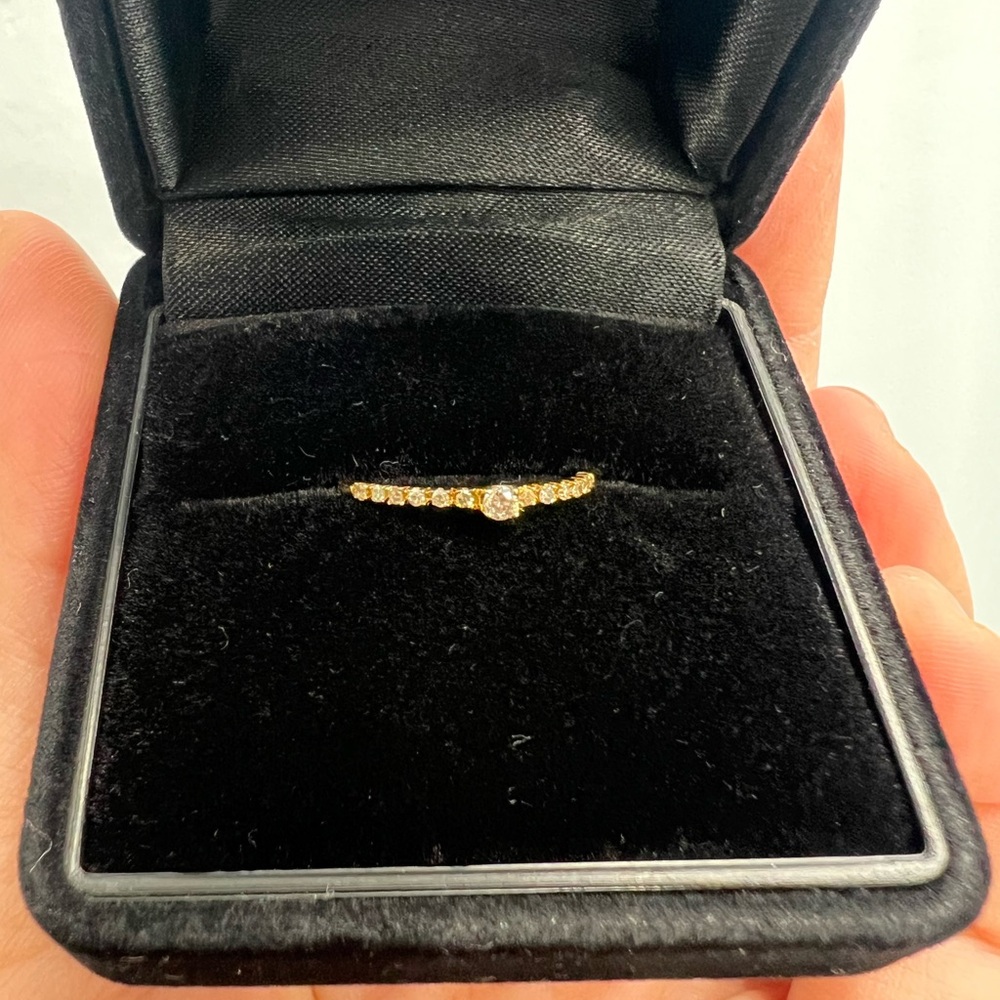 Dainty 18k Yellow Gold Ring with Natural Diamonds